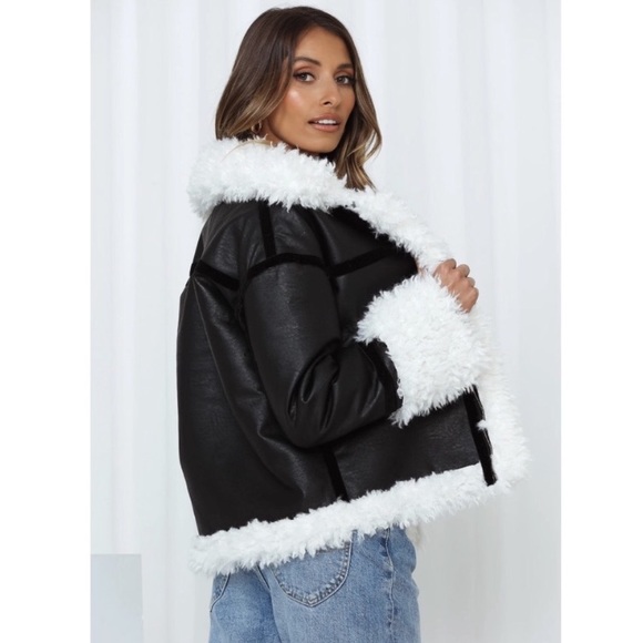 Lioness fur trim coat Clearance